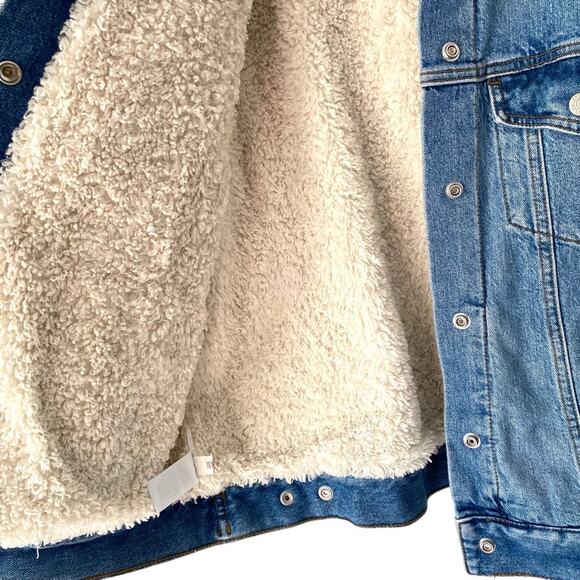 Ann Taylor Loft Sherpa Denim Jean Trucker Jacket size Medium - Picture 6 of 12
